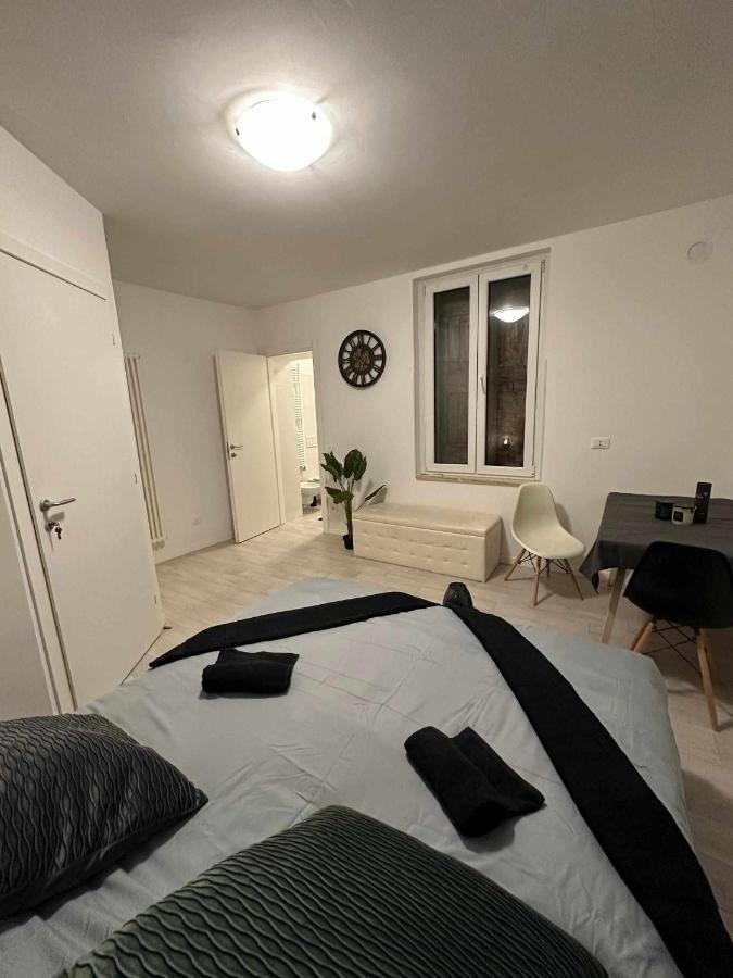 Destiny Home 3 Verona Borgo Roma Kültér fotó