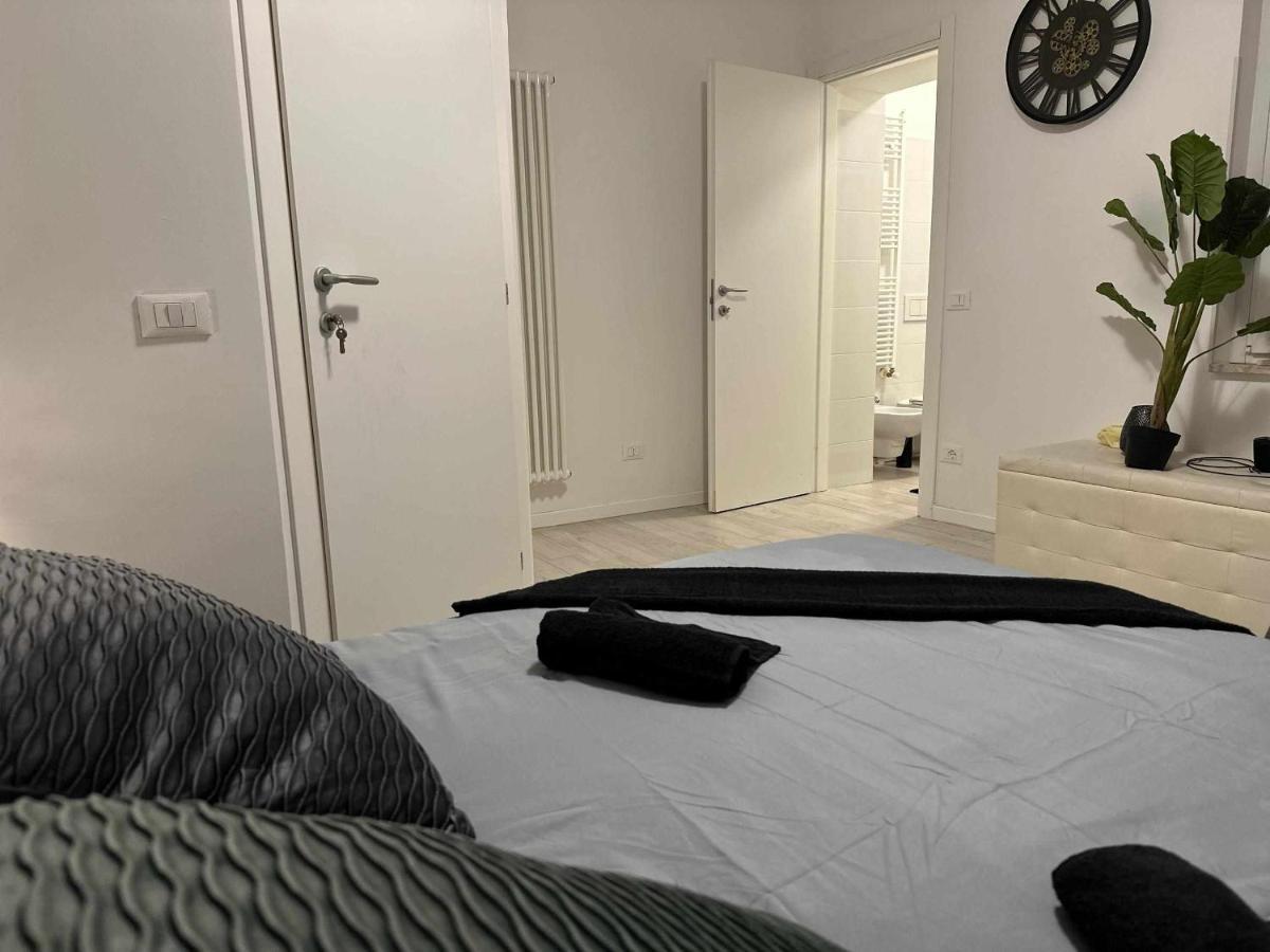 Destiny Home 3 Verona Borgo Roma Kültér fotó