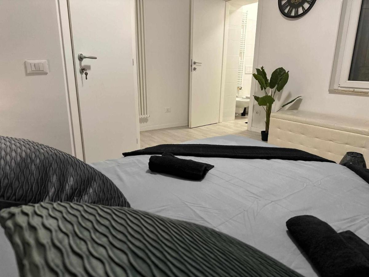 Destiny Home 3 Verona Borgo Roma Kültér fotó
