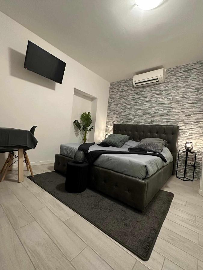 Destiny Home 3 Verona Borgo Roma Kültér fotó